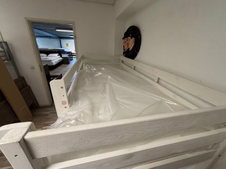 Stapelbed inclusief matrassen 90x200cm
